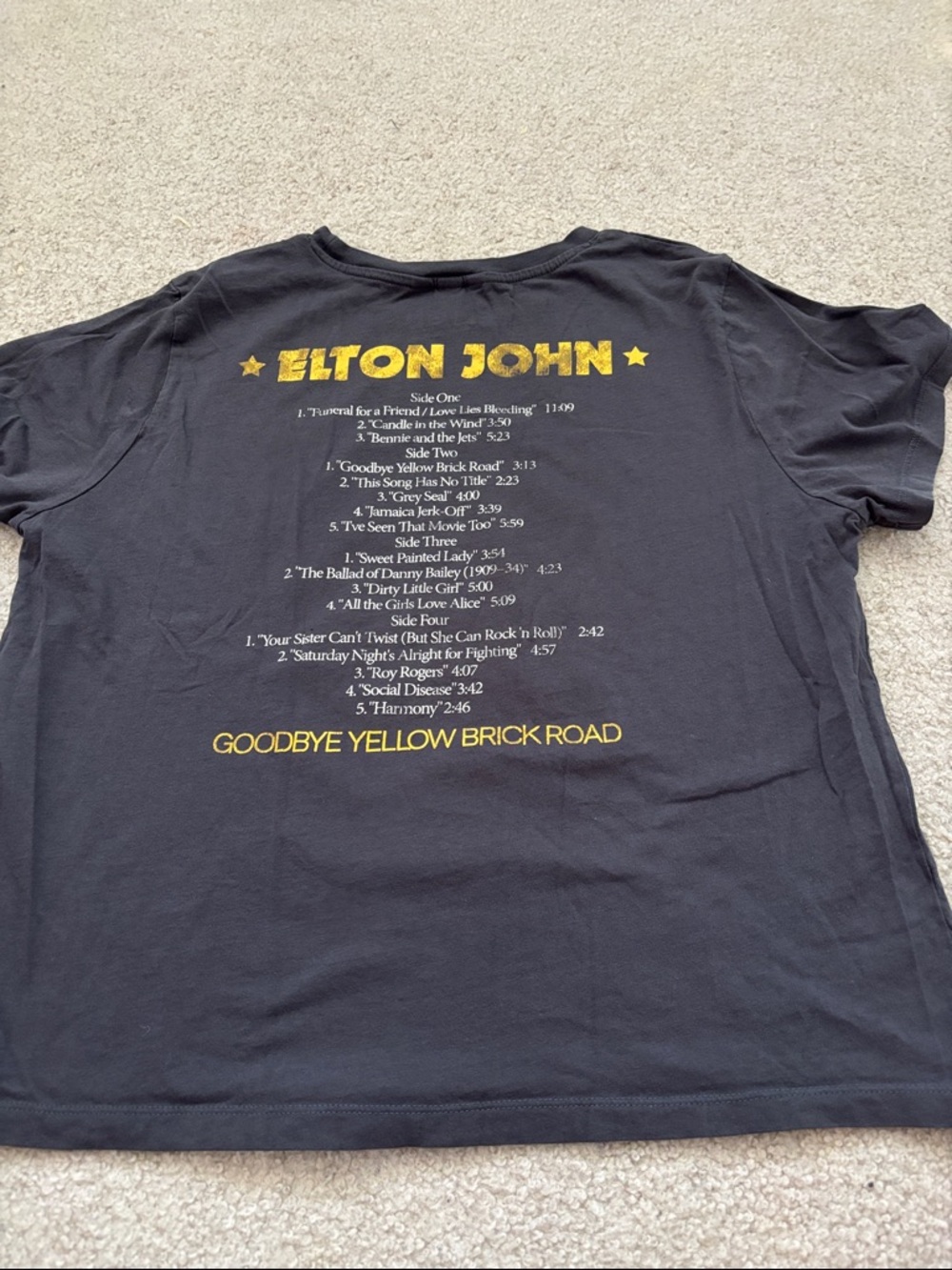 H&M dark gray Elton John 'Goodbye Yellow Brick Road' Graphic Tee - Picture 4 of 5